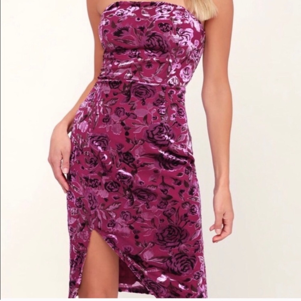 NWT lulu’s crushed velvet floral strapless dress